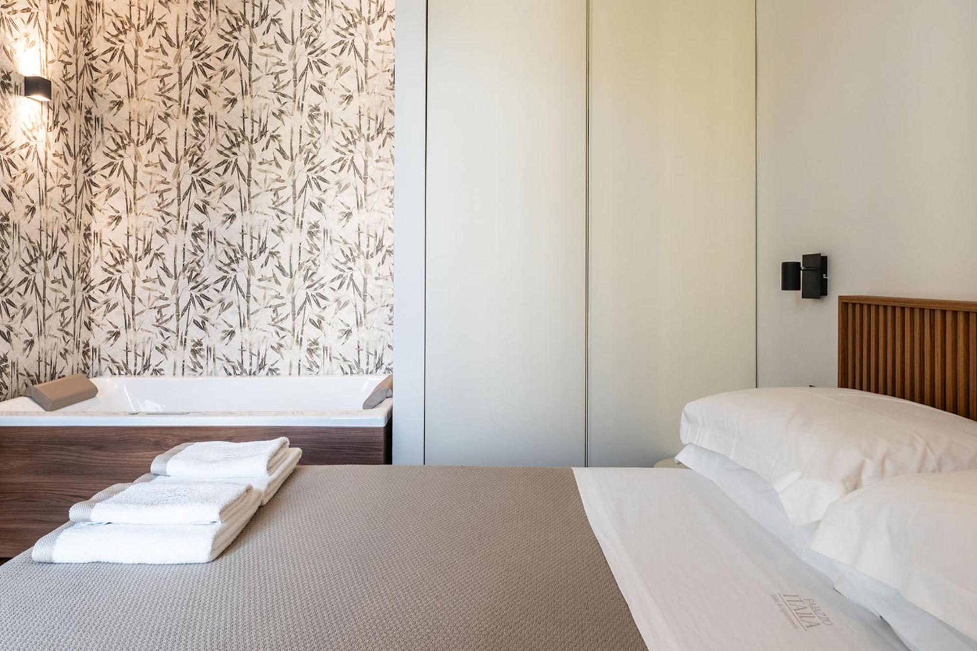 Palazzo Italia Suites Bari Zewnętrze zdjęcie
